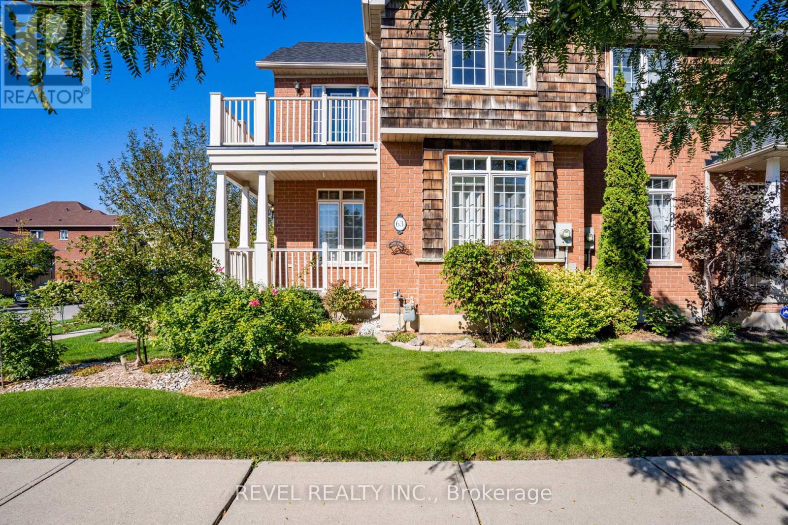 63 Westhampton Way, Hamilton, Ontario L8E 6C6 - Photo 3 - X13472816
