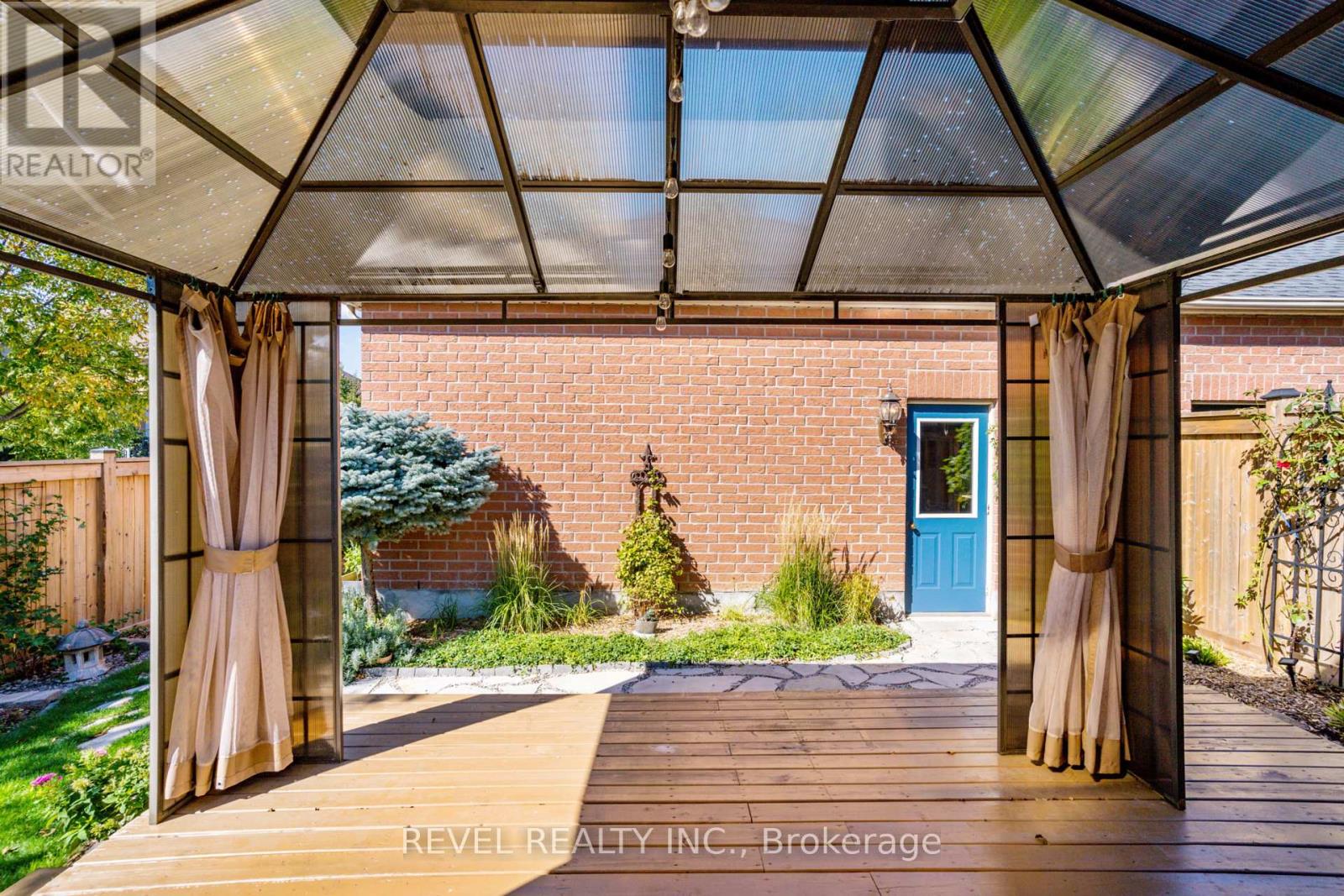 63 Westhampton Way, Hamilton, Ontario L8E 6C6 - Photo 47 - X13472816