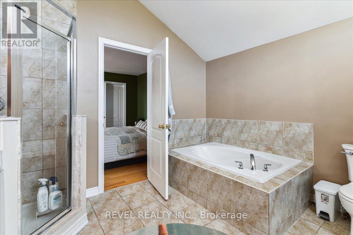 63 Westhampton Way, Hamilton, Ontario L8E 6C6 - Photo 36 - X13472816