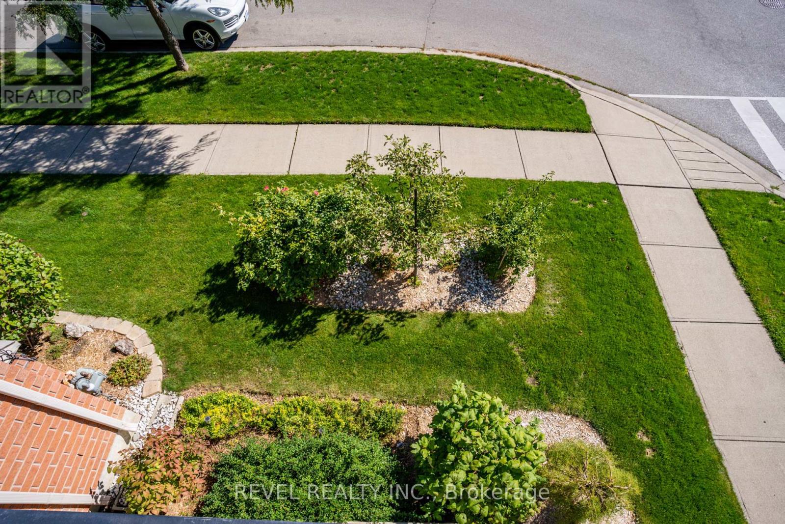 63 Westhampton Way, Hamilton, Ontario L8E 6C6 - Photo 50 - X13472816