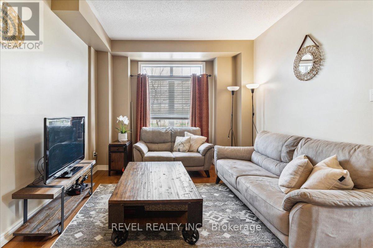 63 Westhampton Way, Hamilton, Ontario L8E 6C6 - Photo 8 - X13472816