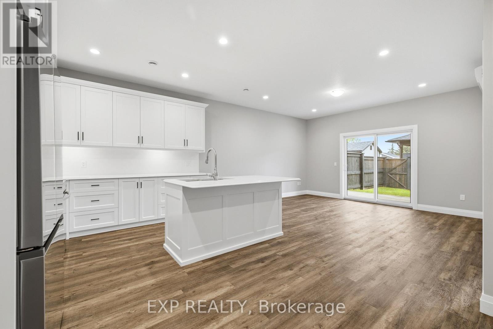 305 Henry Street S, Minto, Ontario  N0G 2P0 - Photo 4 - X13472976