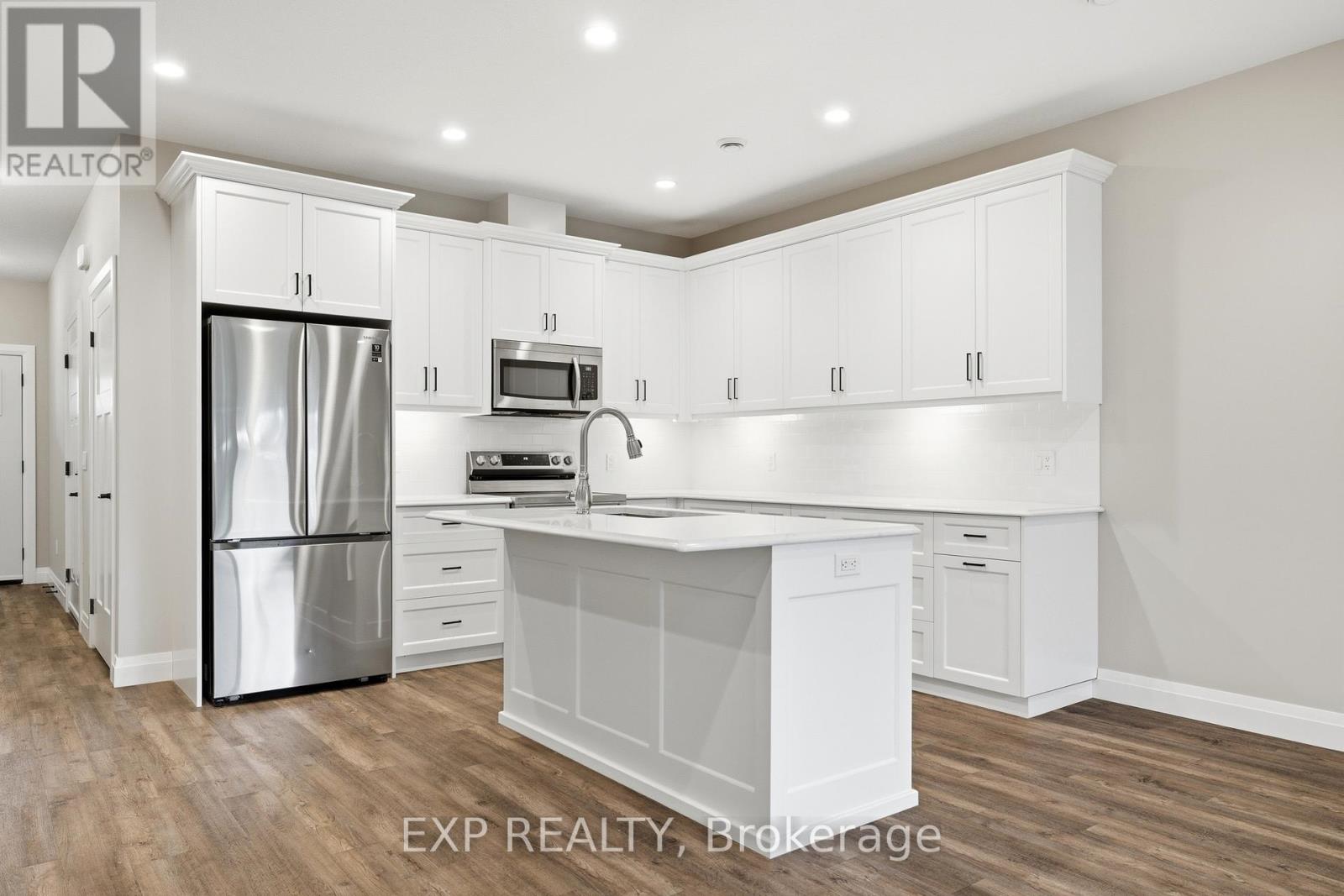 305 Henry Street S, Minto, Ontario  N0G 2P0 - Photo 9 - X13472976