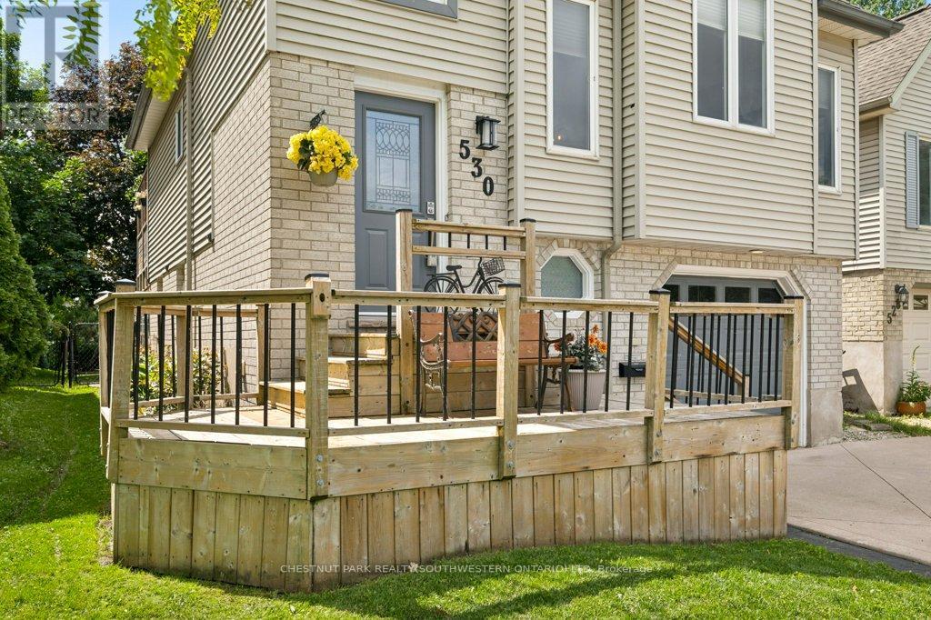 530 Penny Lane, Waterloo, Ontario  N2T 2L2 - Photo 4 - X13473080
