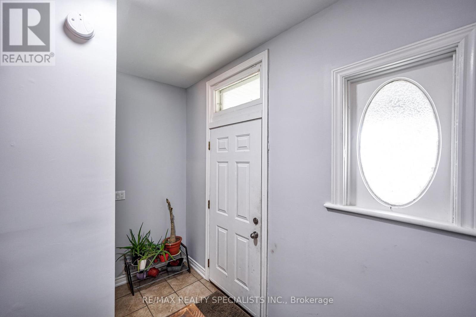 108 Victoria Avenue N, Hamilton, Ontario  L8L 5E5 - Photo 9 - X13473090