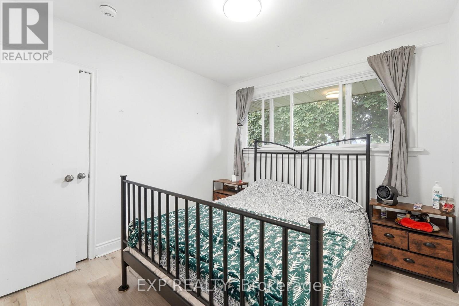 Main - 133 Kingslea Drive, Hamilton, Ontario  L8T 4A7 - Photo 16 - X13473534