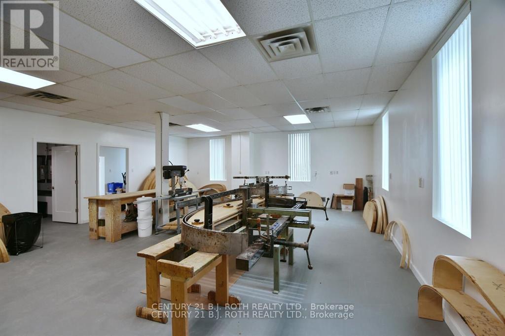 240 9th Avenue E, Owen Sound, Ontario  N4K 2A3 - Photo 29 - X13473456