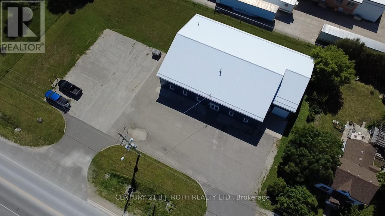 240 9th Avenue E, Owen Sound, Ontario  N4K 2A3 - Photo 5 - X13473456