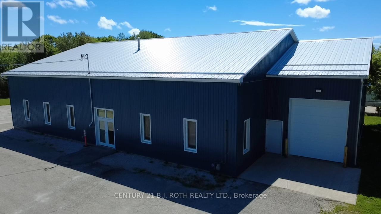 240 9th Avenue E, Owen Sound, Ontario  N4K 2A3 - Photo 4 - X13473456