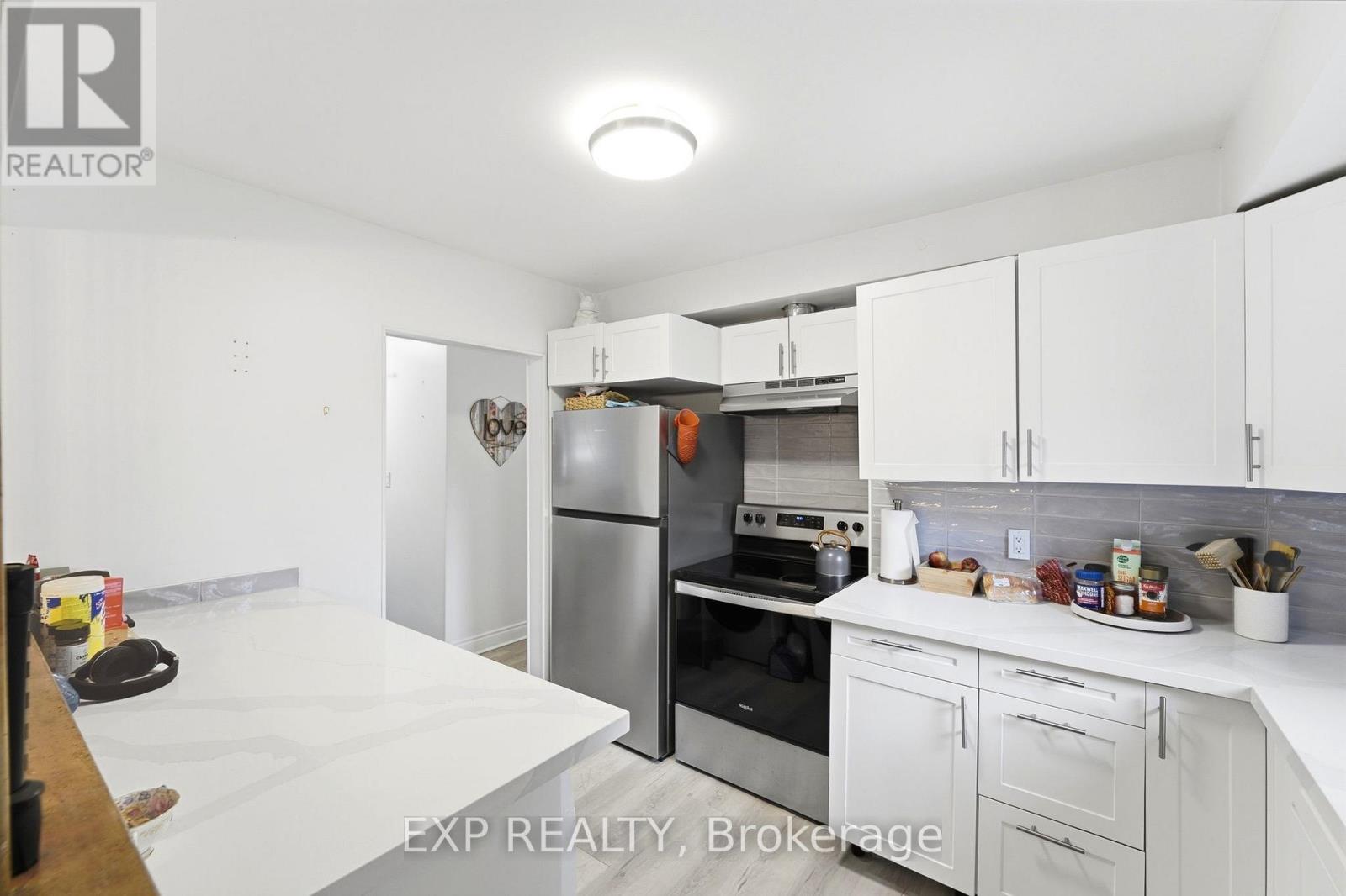 Main - 133 Kingslea Drive, Hamilton, Ontario  L8T 4A7 - Photo 9 - X13473534