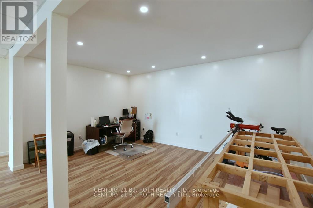240 9th Avenue E, Owen Sound, Ontario  N4K 2A3 - Photo 13 - X13473456