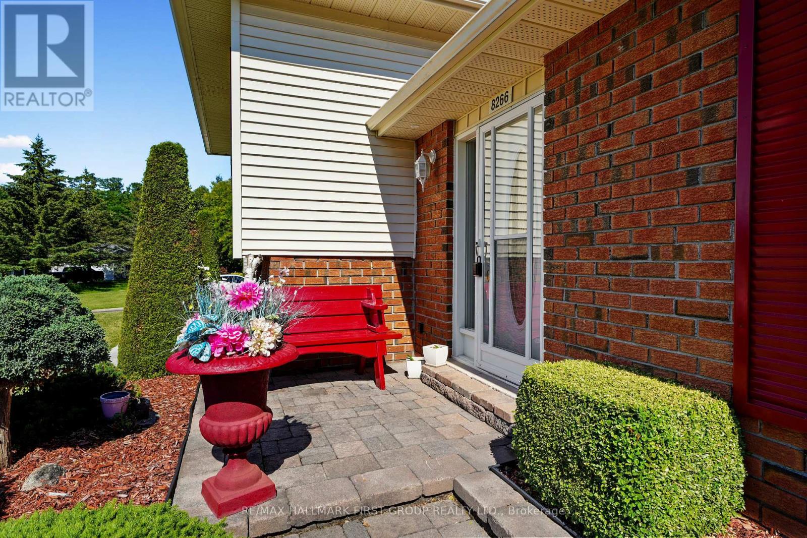 8266 Albert Court, Hamilton Township, Ontario  K9A 4J7 - Photo 4 - X13473328