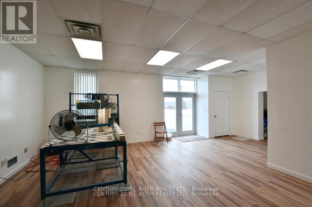 240 9th Avenue E, Owen Sound, Ontario  N4K 2A3 - Photo 15 - X13473456