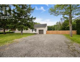 100 GREEN MOUNTAIN ROAD E, Hamilton, Ontario