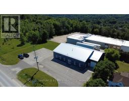 240 9TH AVENUE E, Owen Sound, Ontario