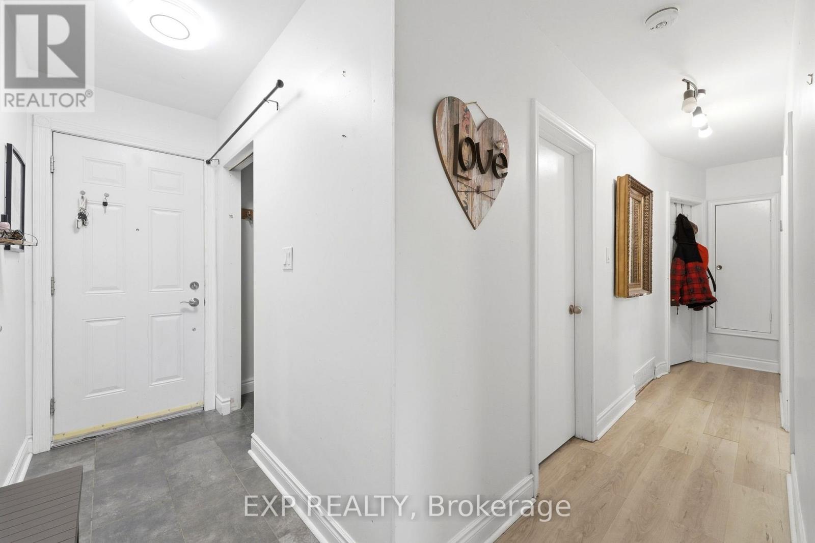 Main - 133 Kingslea Drive, Hamilton, Ontario  L8T 4A7 - Photo 4 - X13473534