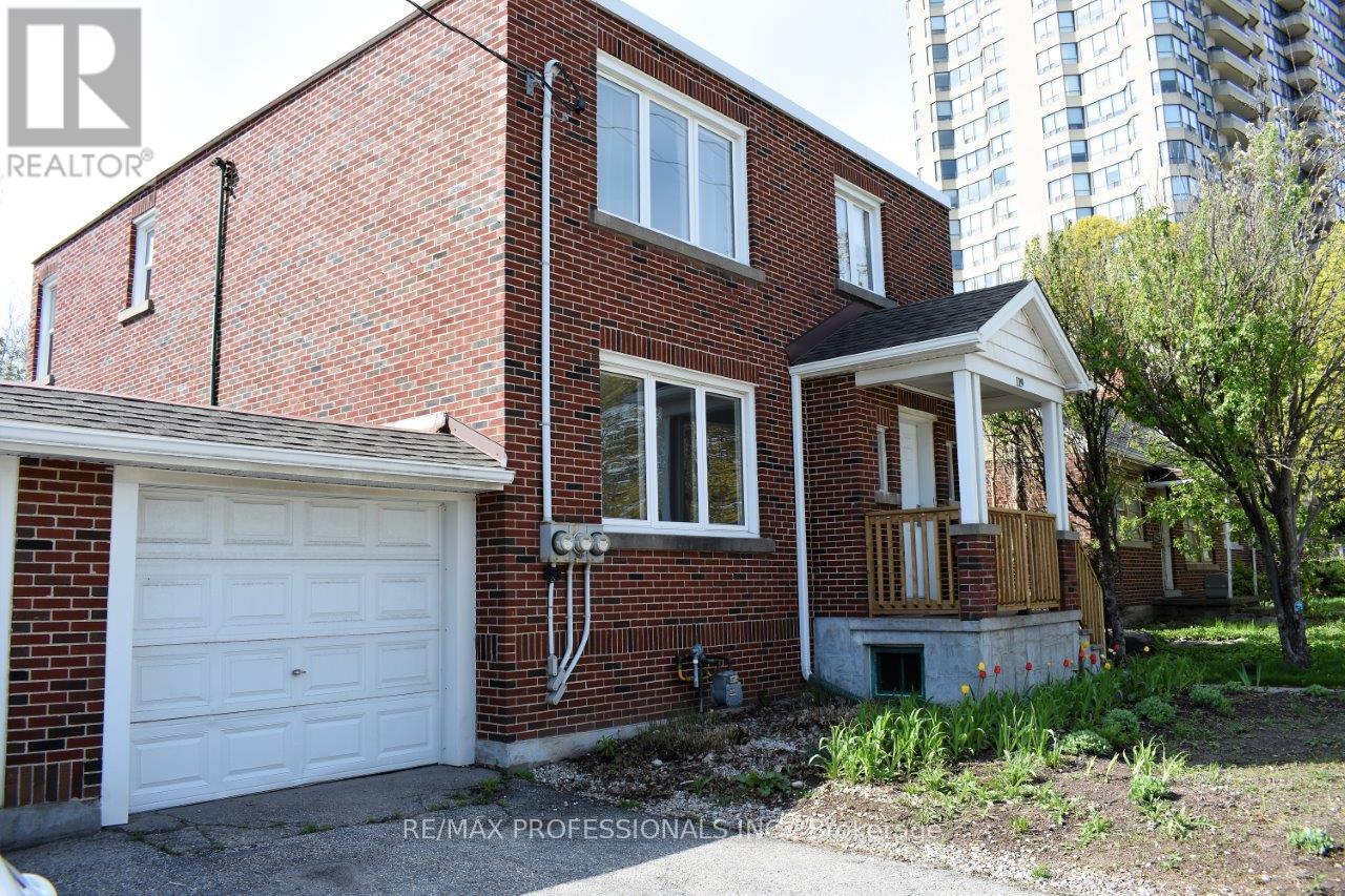 A-Upper - 119 Erb Street, Waterloo, Ontario  N2J 1M1 - Photo 2 - X13473712
