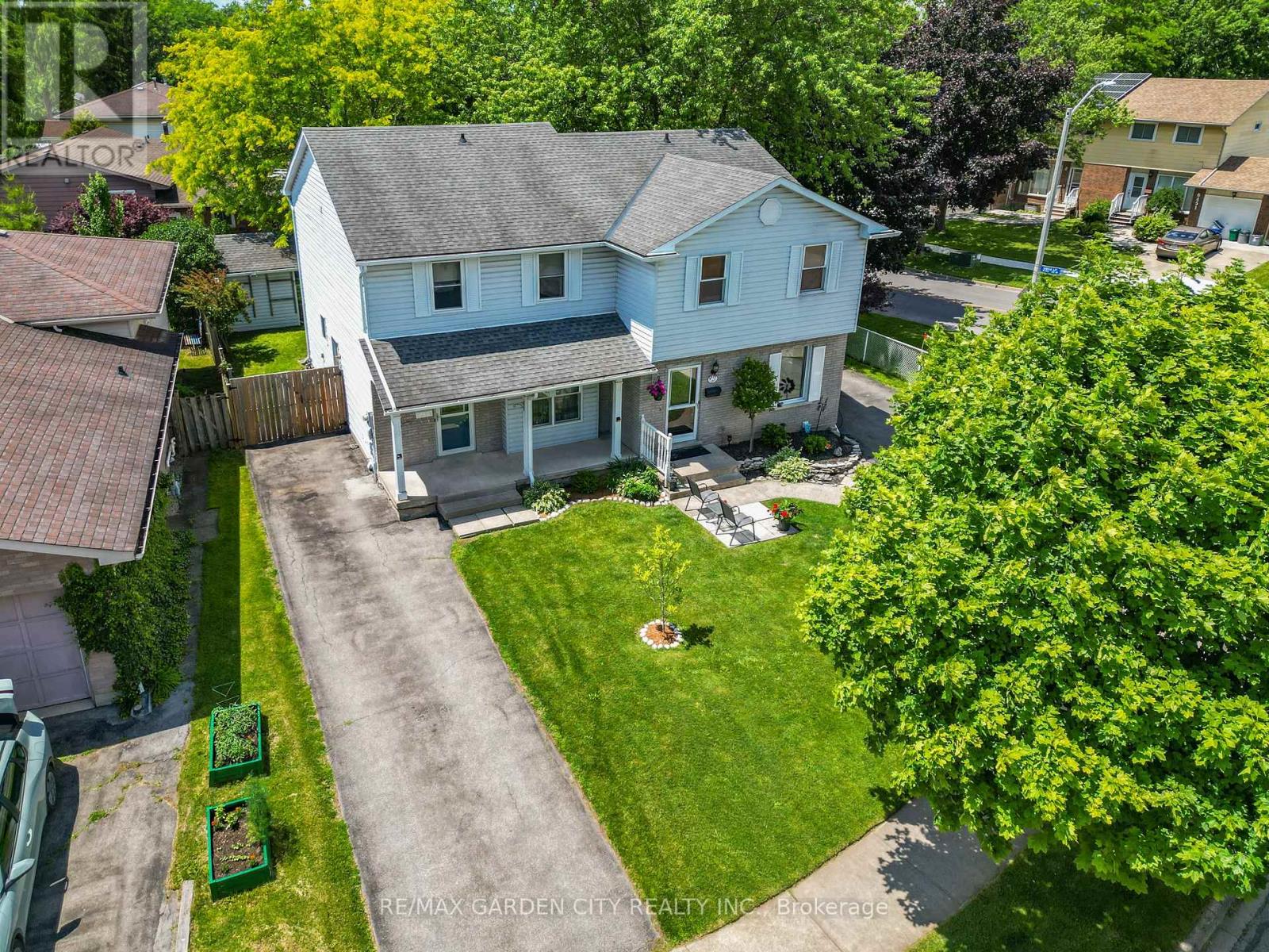 6479 Malibu Drive, Niagara Falls, Ontario  L2H 2W4 - Photo 2 - X13473692