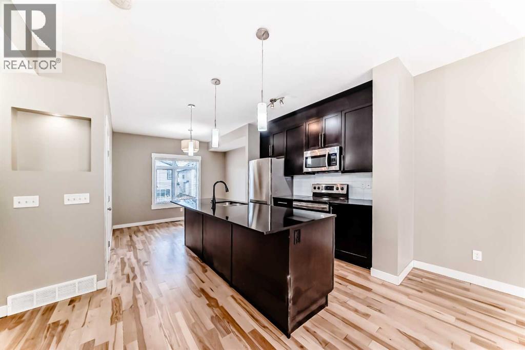 606 Skyview Point Place Ne, Calgary, Alberta  T3N 0L7 - Photo 8 - A2317355