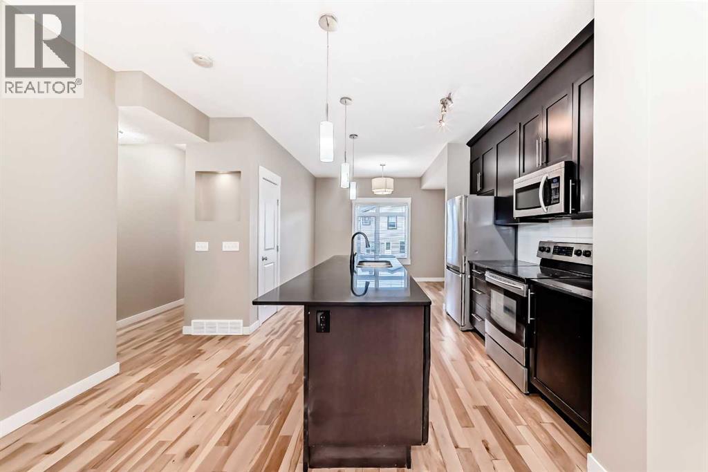606 Skyview Point Place Ne, Calgary, Alberta  T3N 0L7 - Photo 10 - A2317355