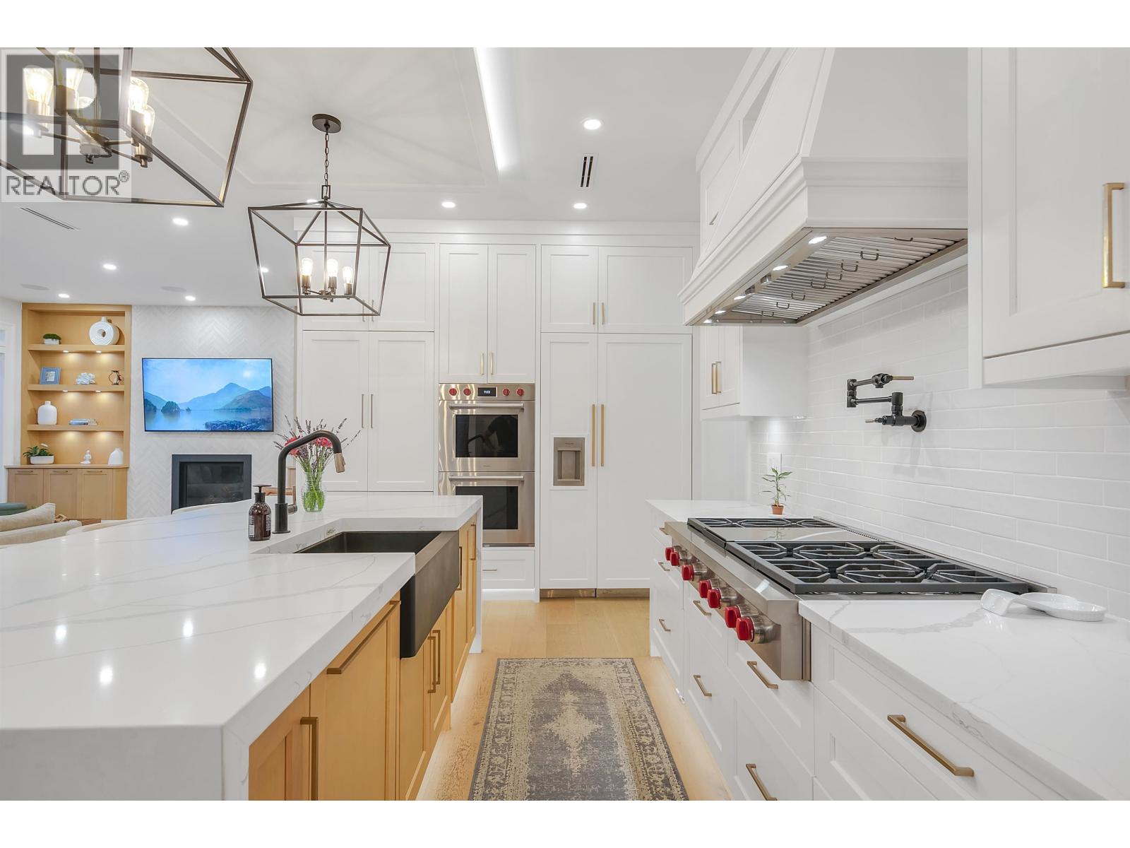 1395 W 21st Street, North Vancouver, British Columbia V7P 2E1 - Photo 7 - R3138629