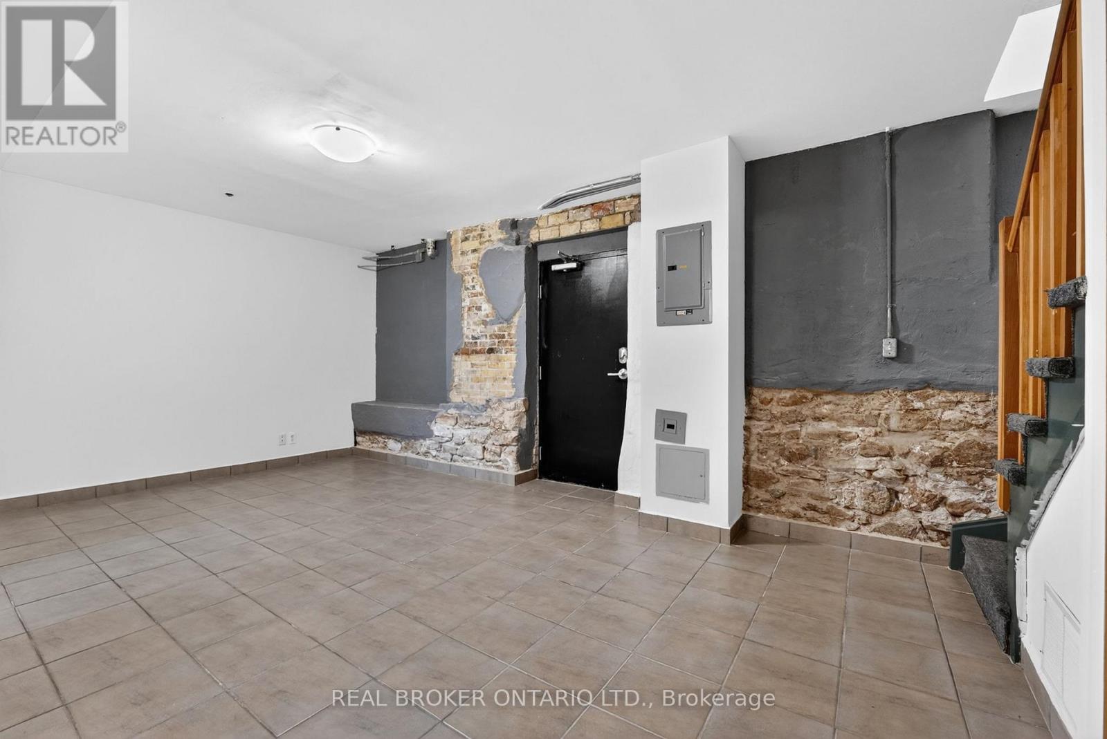 9 - 12 Bridgeport Road E, Waterloo, Ontario N2J 2J3 - Photo 23 - X13474352