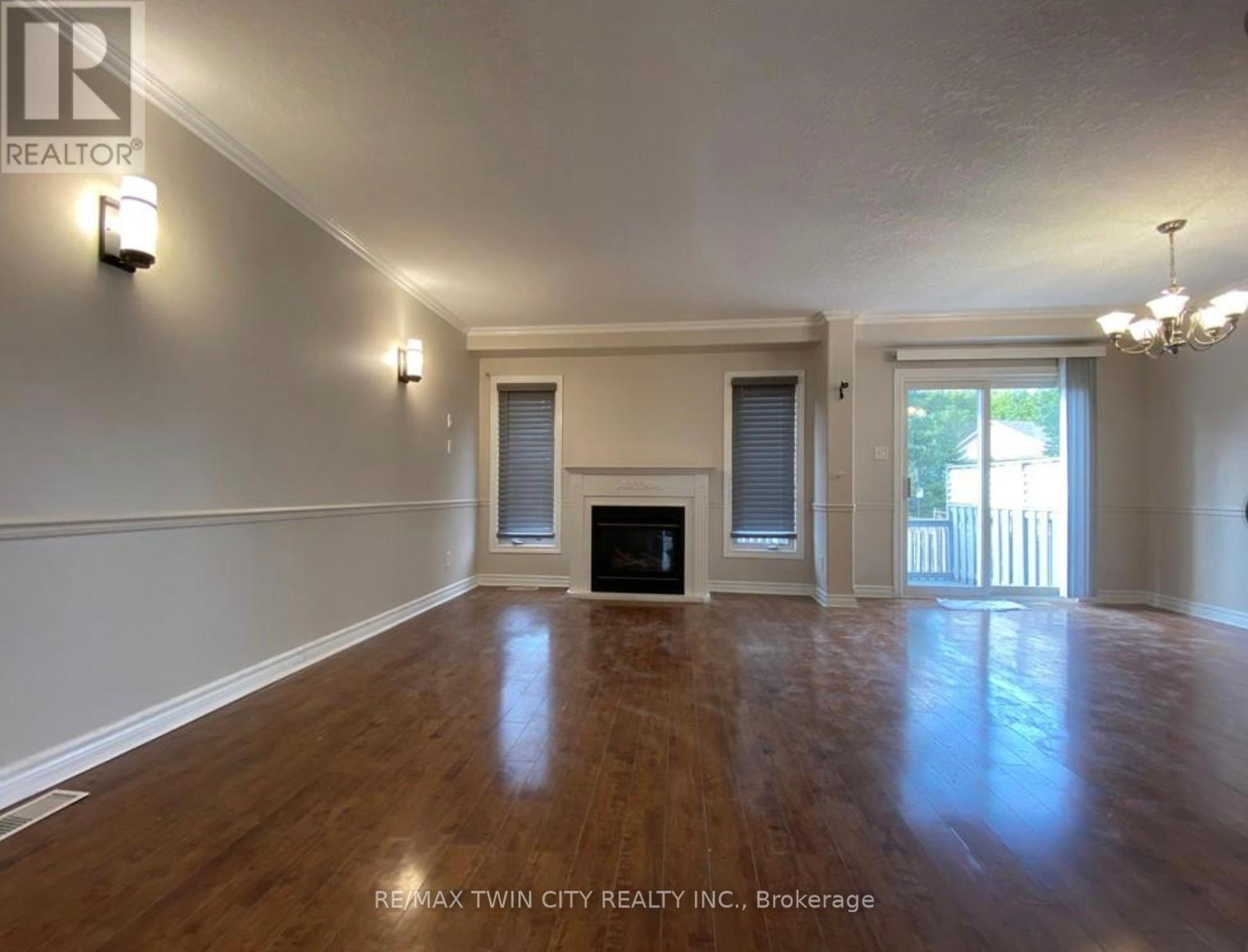 530 Peach Blossom Court, Kitchener, Ontario  N2E 3Z8 - Photo 8 - X13473620