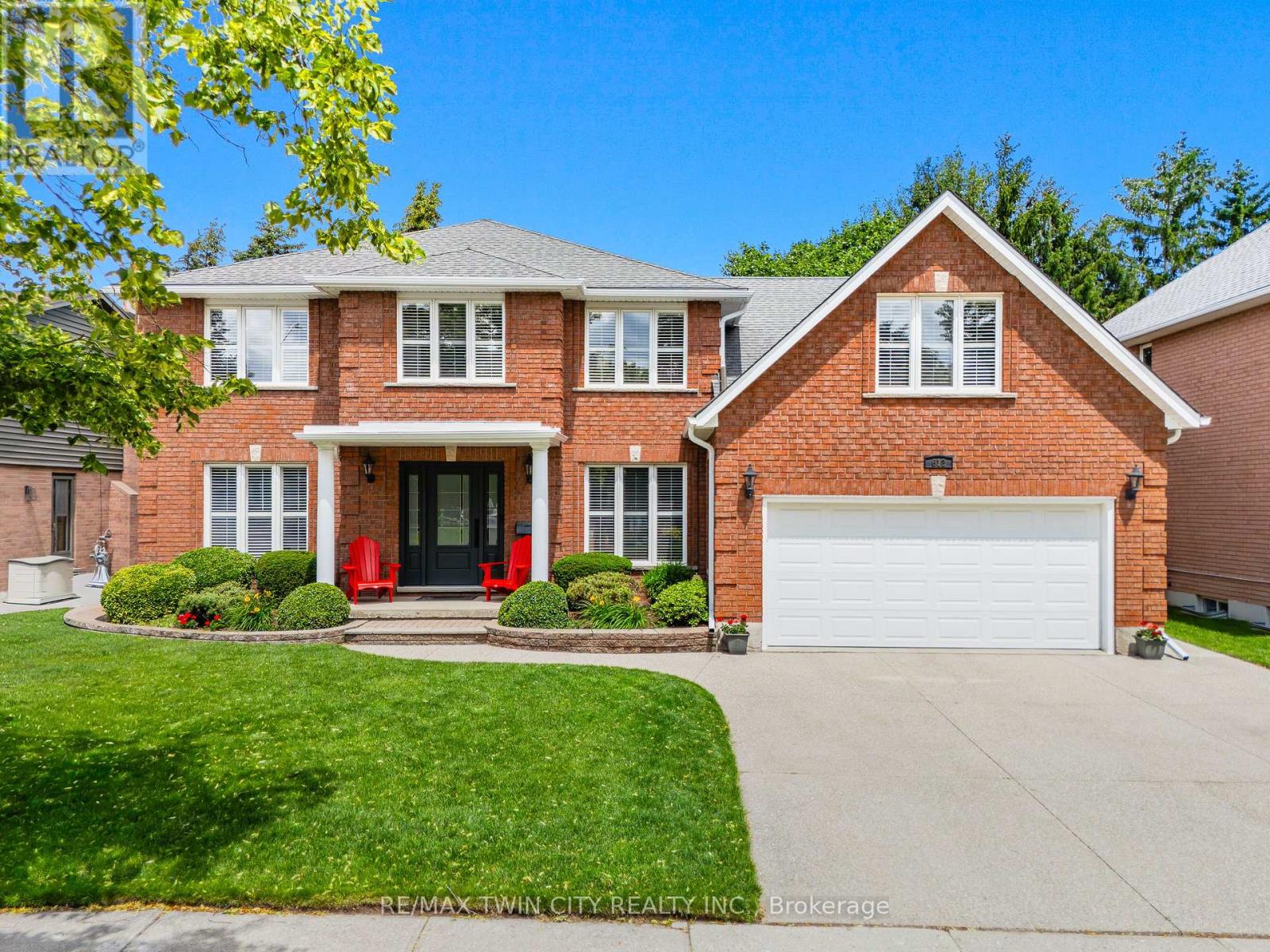 612 Stonebury Crescent, Waterloo, Ontario  N2K 3R1 - Photo 2 - X13474932