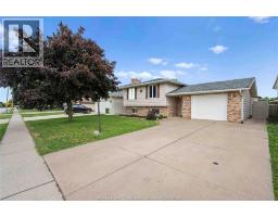12184 McNorton, Tecumseh, Ontario