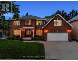612 STONEBURY CRESCENT, Waterloo, Ontario