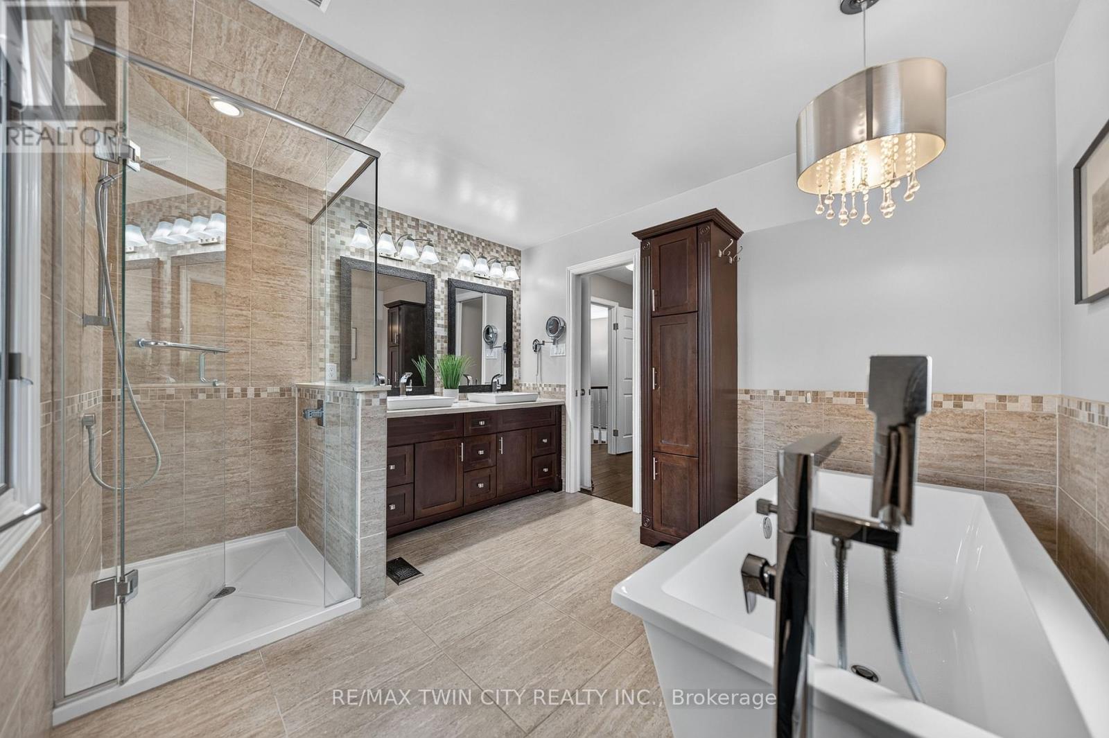 612 Stonebury Crescent, Waterloo, Ontario  N2K 3R1 - Photo 26 - X13474932