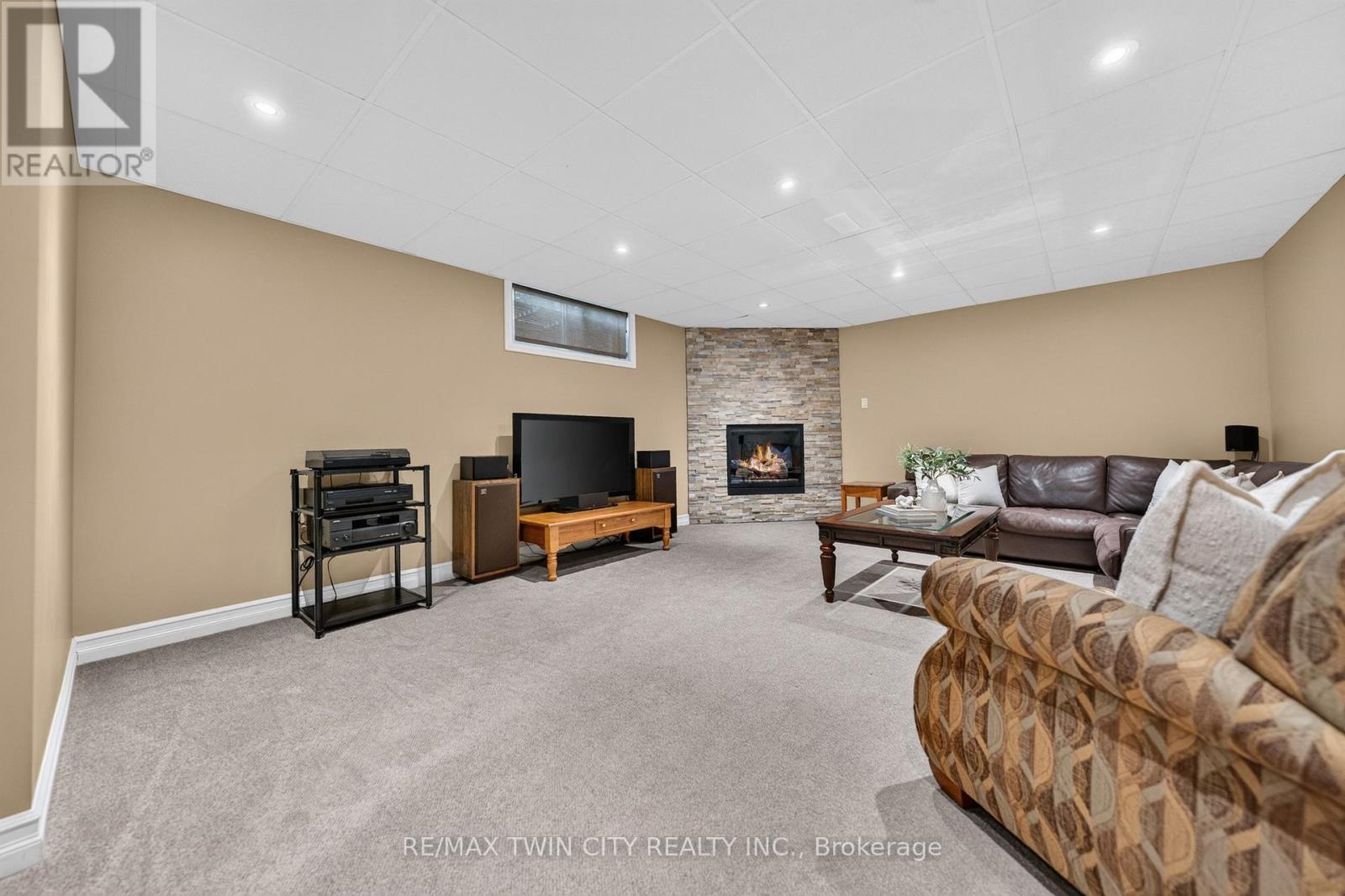 612 Stonebury Crescent, Waterloo, Ontario  N2K 3R1 - Photo 38 - X13474932