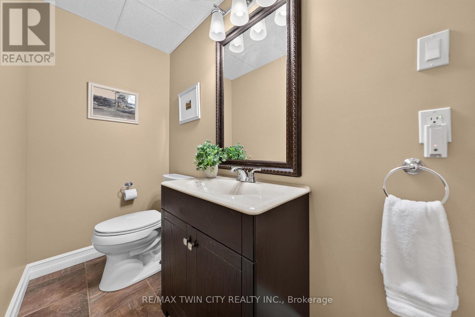612 Stonebury Crescent, Waterloo, Ontario  N2K 3R1 - Photo 40 - X13474932