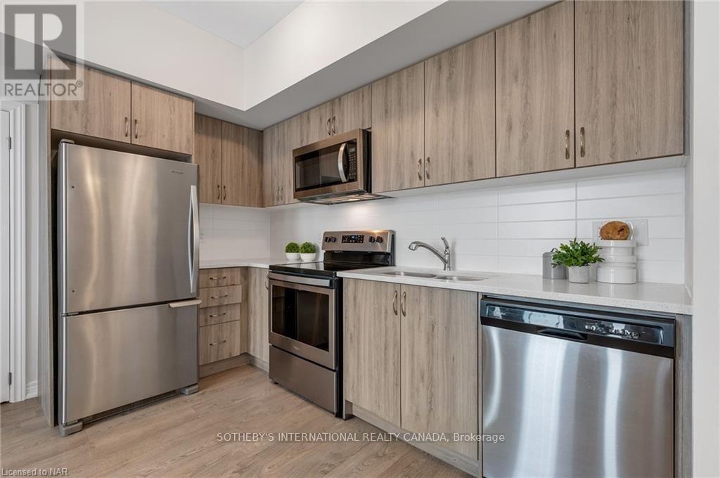 218 Law Drive, Guelph, Ontario  N1E 0P6 - Photo 6 - X13475272