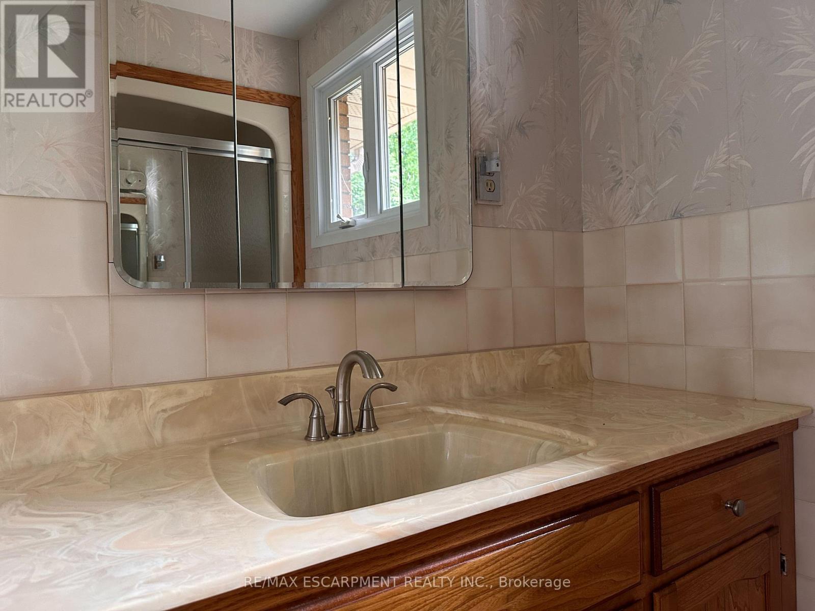 467 Kitty Murray Lane, Hamilton, Ontario L9G 3K9 - Photo 21 - X13475990