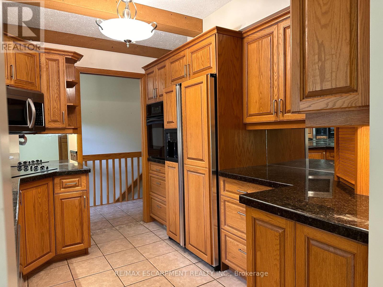 467 Kitty Murray Lane, Hamilton, Ontario L9G 3K9 - Photo 12 - X13475990