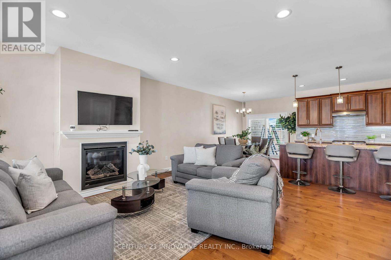 212 Summerset Place, Chatham-Kent, Ontario N7L 0G4 - Photo 4 - X13475994