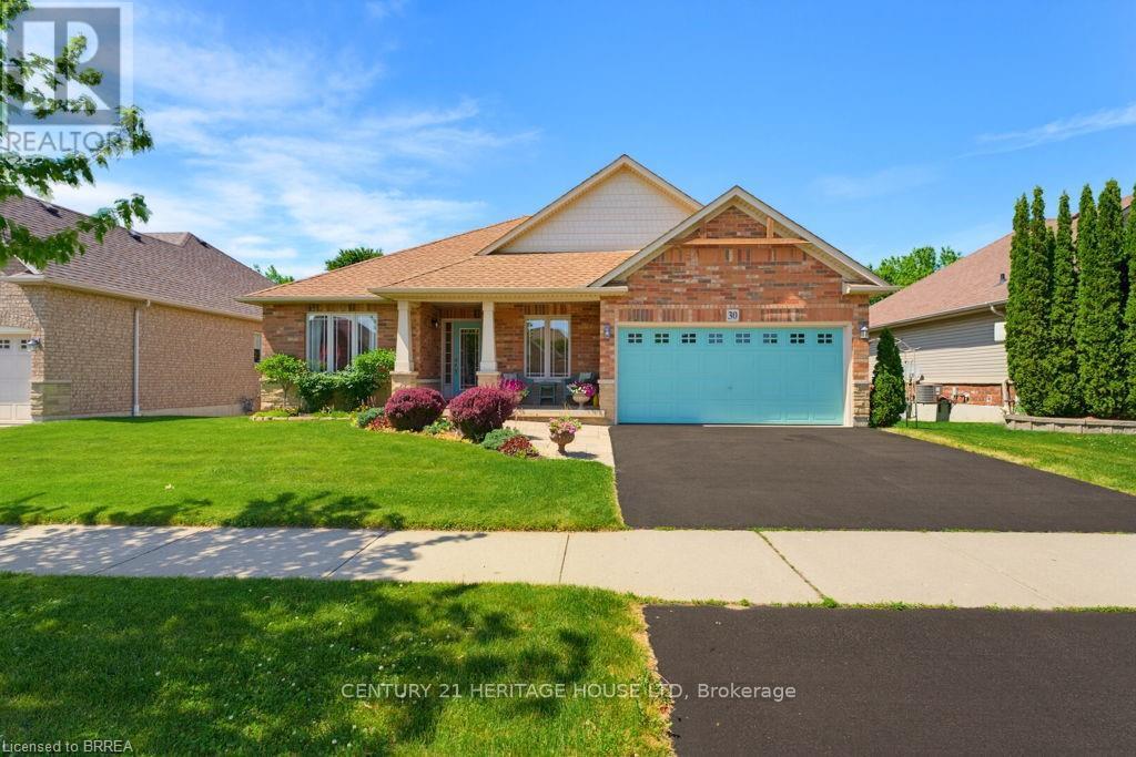 30 COBBLESTONE DRIVE, Brant, Ontario