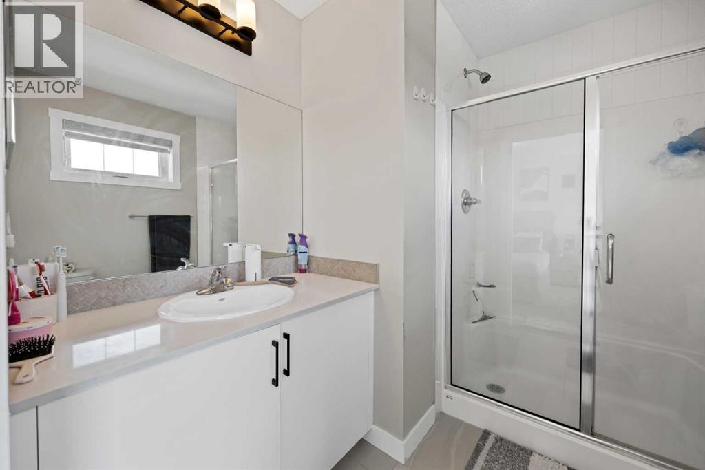 241 Midgrove Mews Sw, Airdrie, Alberta  T4B 5K8 - Photo 17 - A2322840