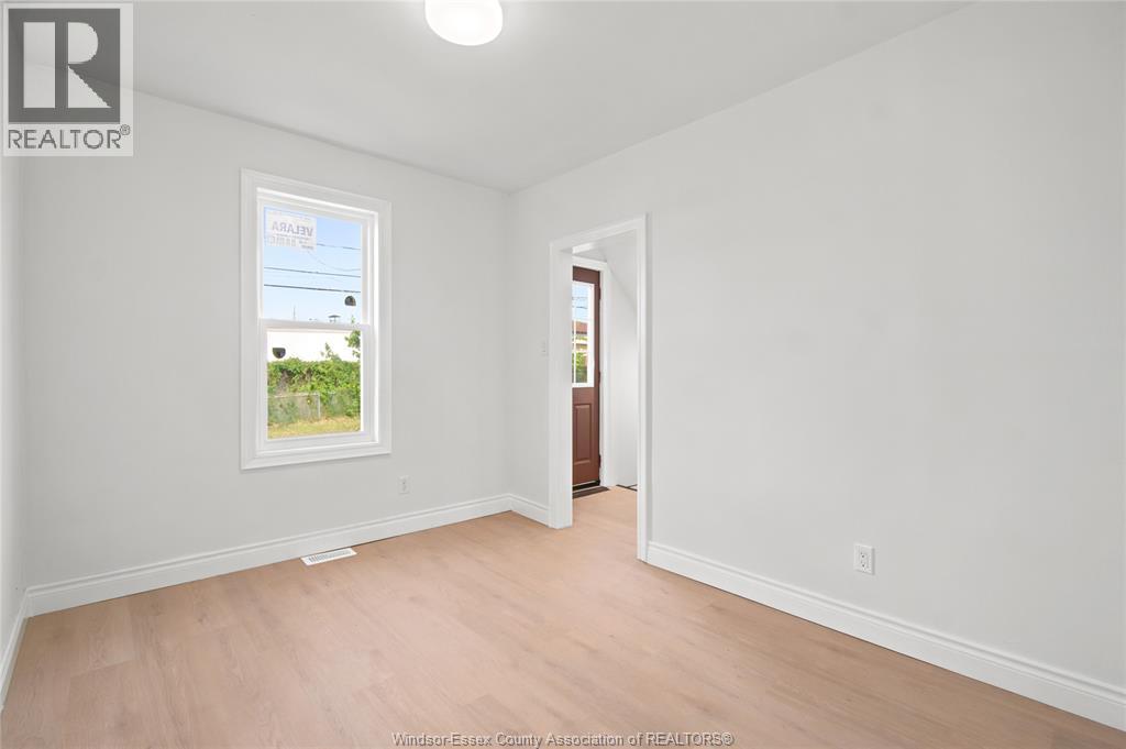 1030 Oak Street, Windsor, Ontario  N9A 5G4 - Photo 12 - 26014802