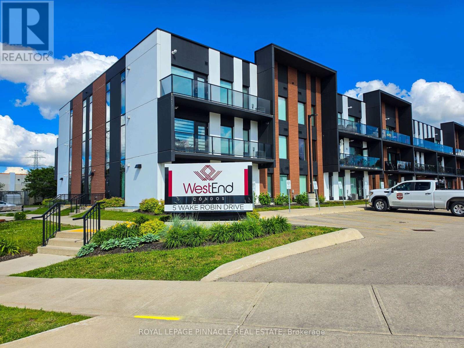 101 - 5 WAKE ROBIN DRIVE, Kitchener, Ontario