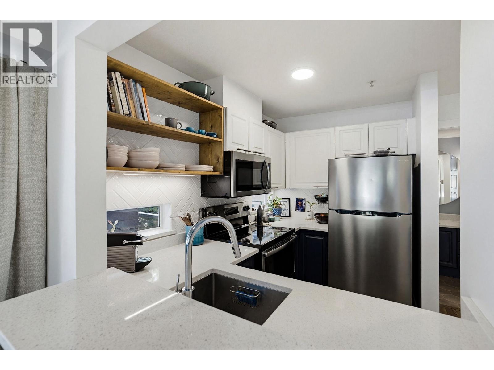206 2388 Triumph Street, Vancouver, British Columbia V5L 1L5 - Photo 11 - R3132239