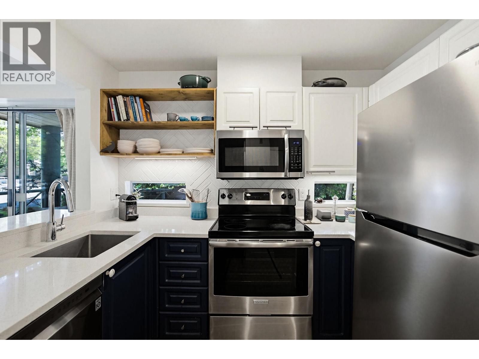206 2388 Triumph Street, Vancouver, British Columbia V5L 1L5 - Photo 9 - R3132239