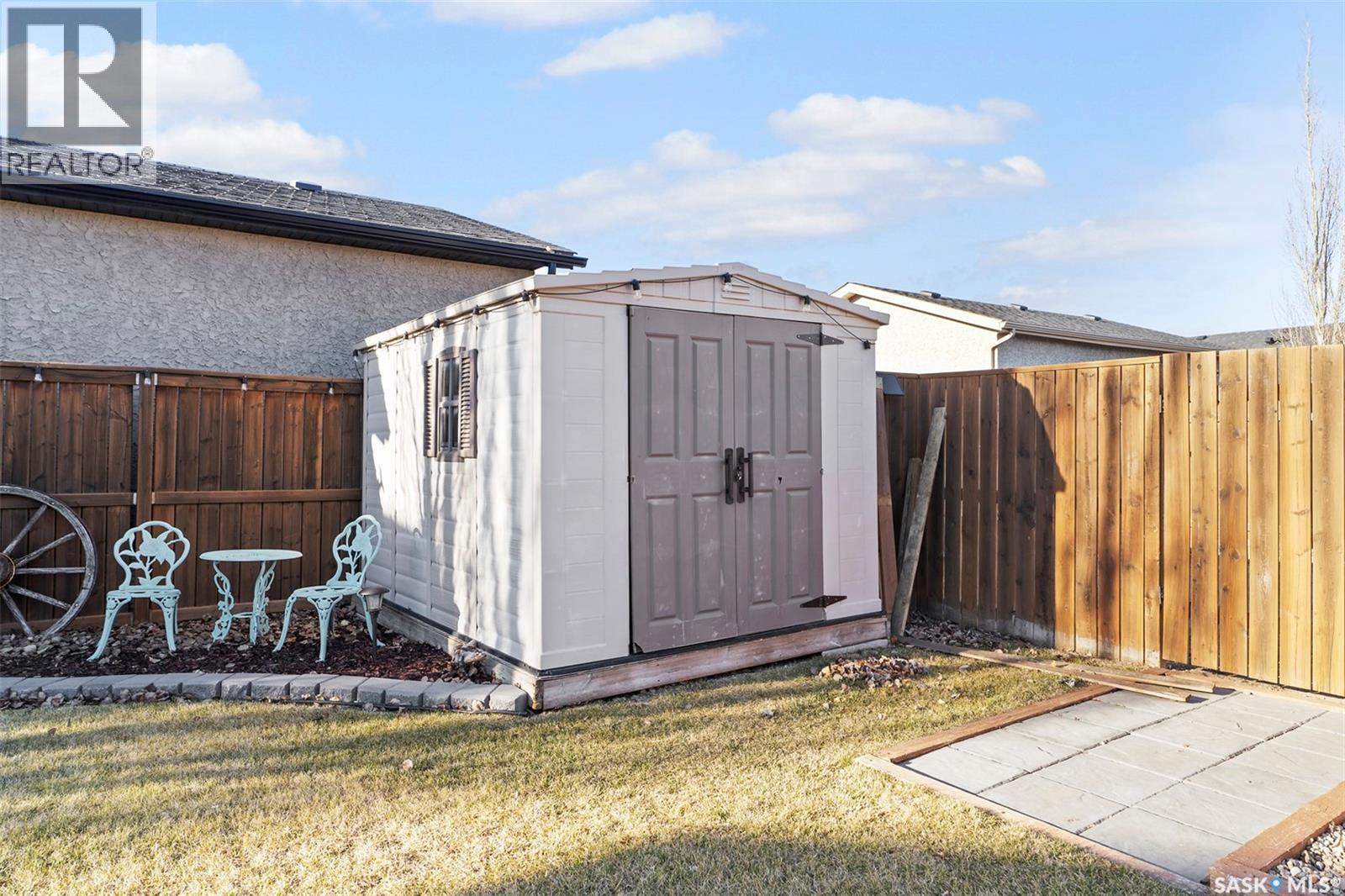 813 Sandy Rise, Martensville, Saskatchewan  S0K 2T2 - Photo 37 - SK040295