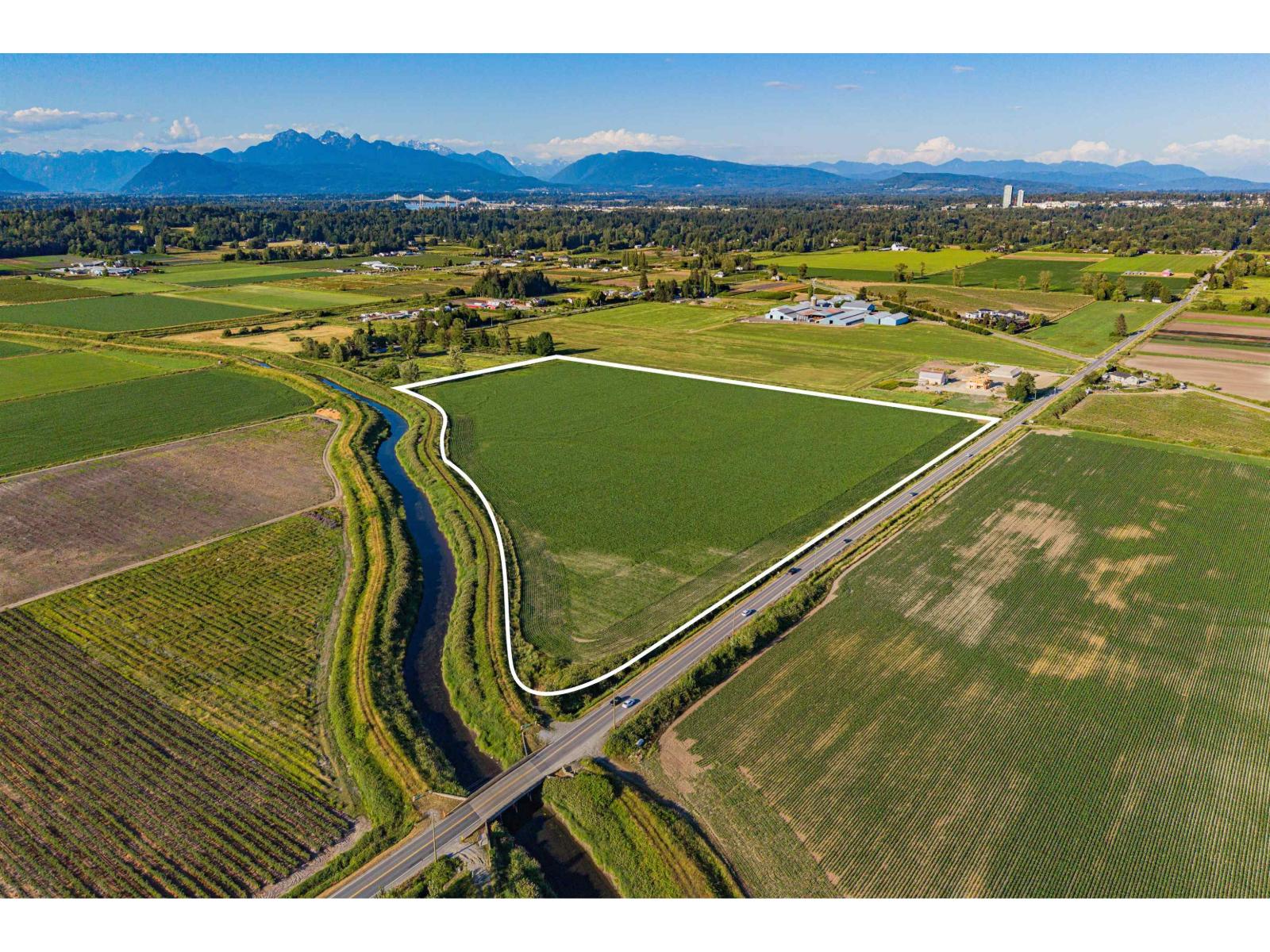 17901 80 Avenue, Surrey, British Columbia  V4N 6G3 - Photo 8 - R3089851