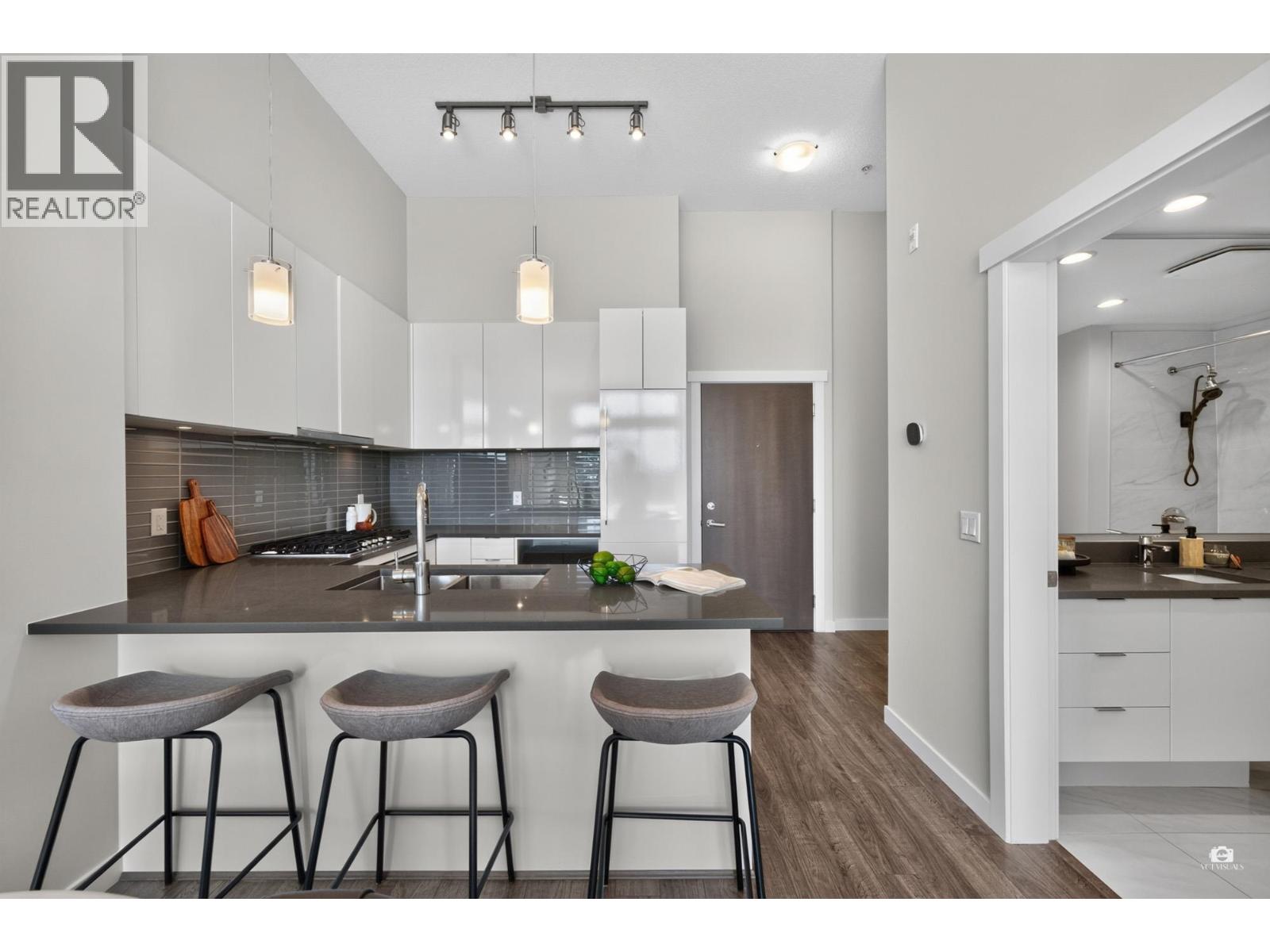 610 9311 Alexandra Road, Richmond, British Columbia  V6X 0L8 - Photo 10 - R3138305