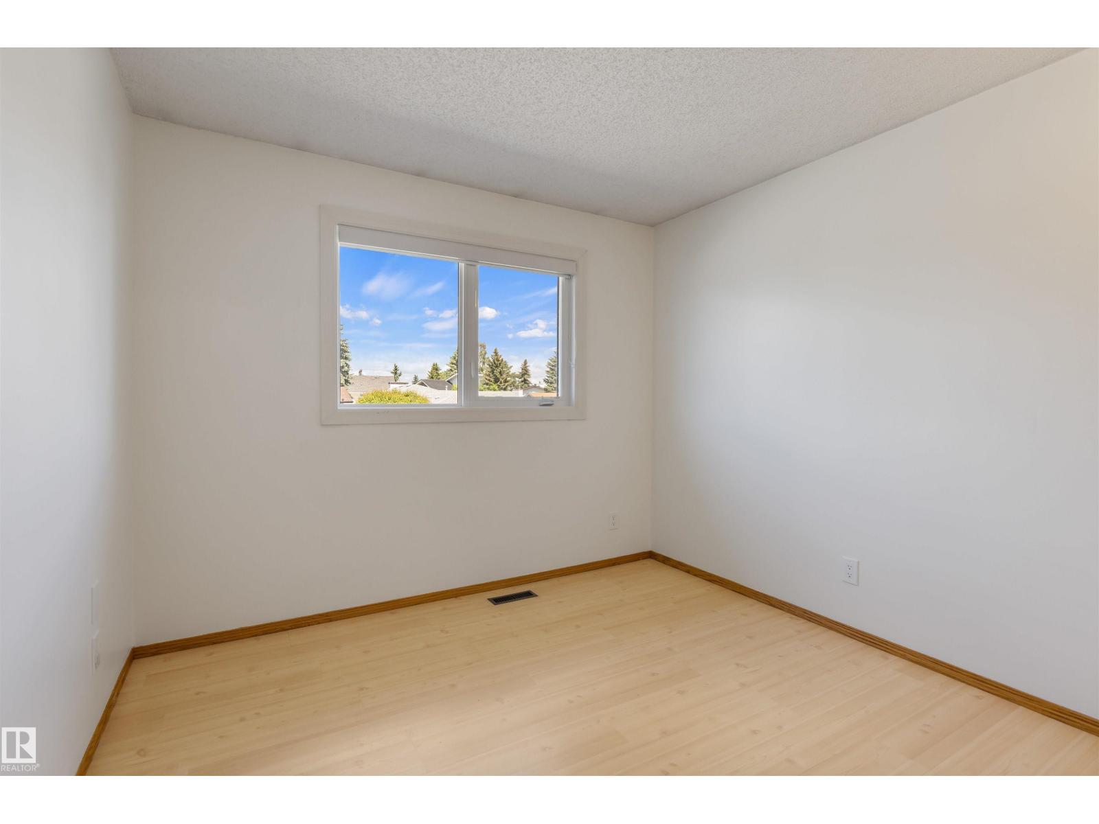 9231 169 Av NW, Edmonton, Alberta  T5Z 1W7 - Photo 28 - E4495128