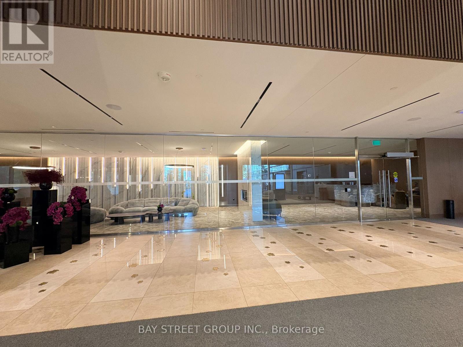 4905 - 3 Concord Cityplace Way, Toronto, Ontario  M5V 0X4 - Photo 5 - C13089726
