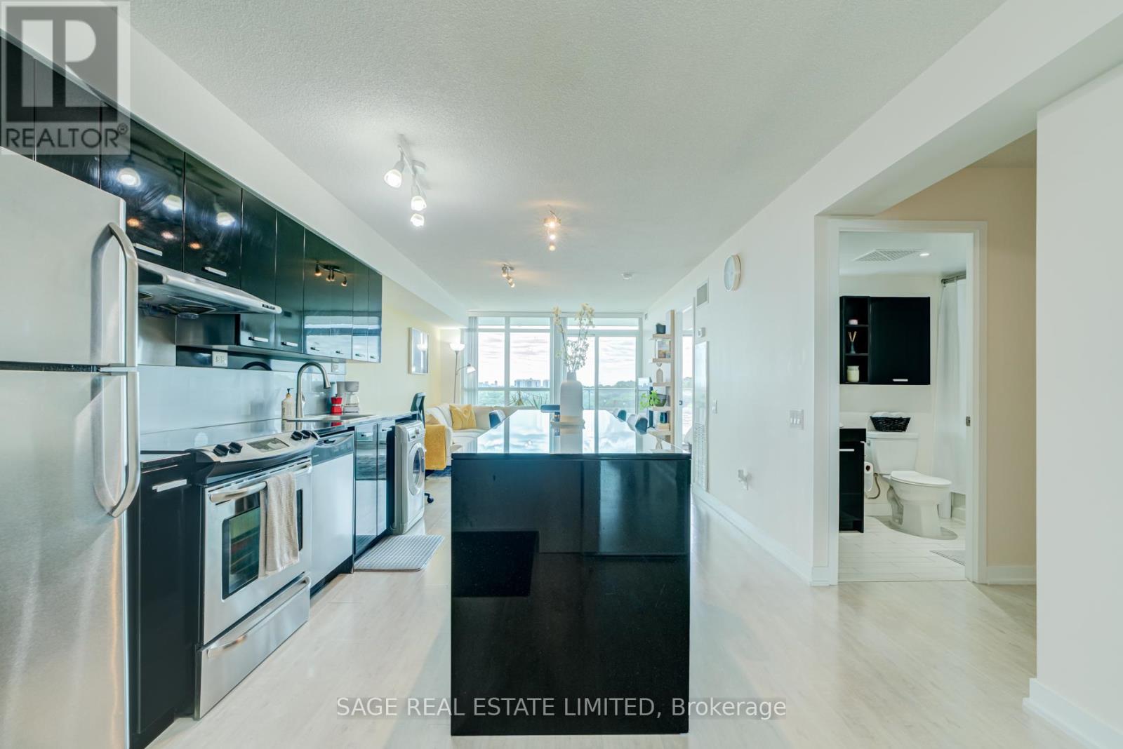 1015 - 29 Singer Court, Toronto, Ontario  M2K 0B2 - Photo 4 - C13457976