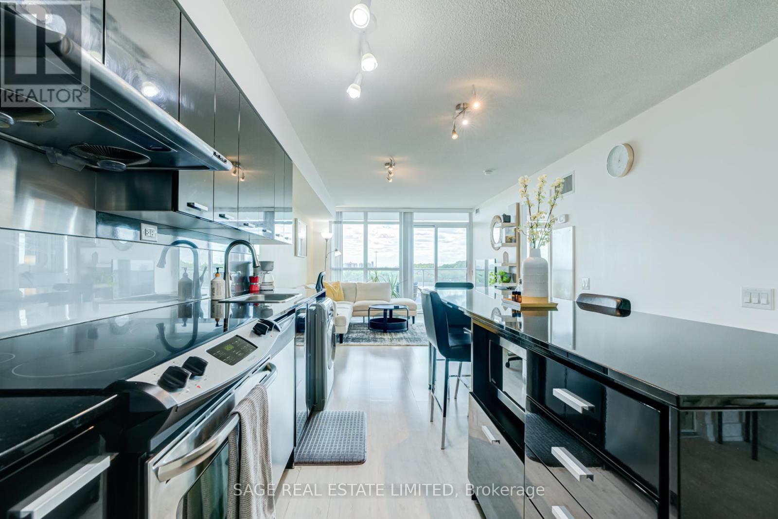 1015 - 29 Singer Court, Toronto, Ontario  M2K 0B2 - Photo 5 - C13457976